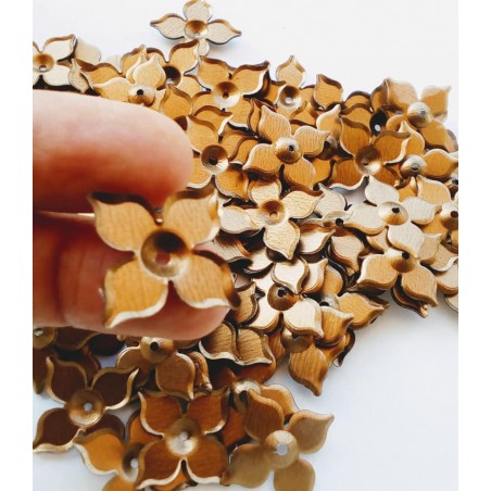 Paillette A Forma Di Fiore - 18 Mm -Bronzo -3 Grammi