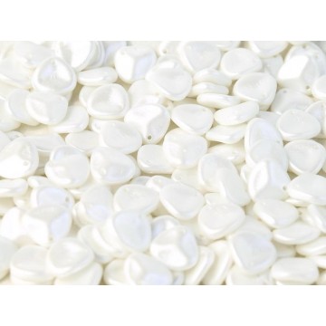 Rose Petal 8x7mm- Alabaster Pastel White- 30 Pezzi