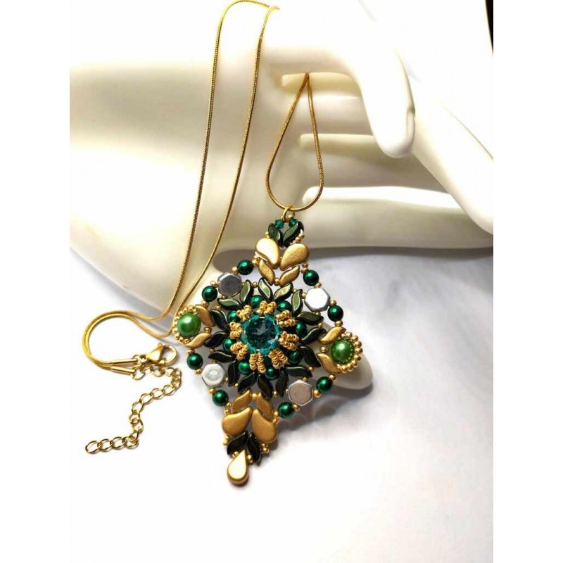 Collana con pendente - gioiello finito
