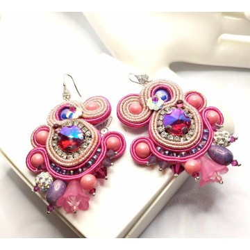 Orecchini rosa soutache - gioiello finito 2